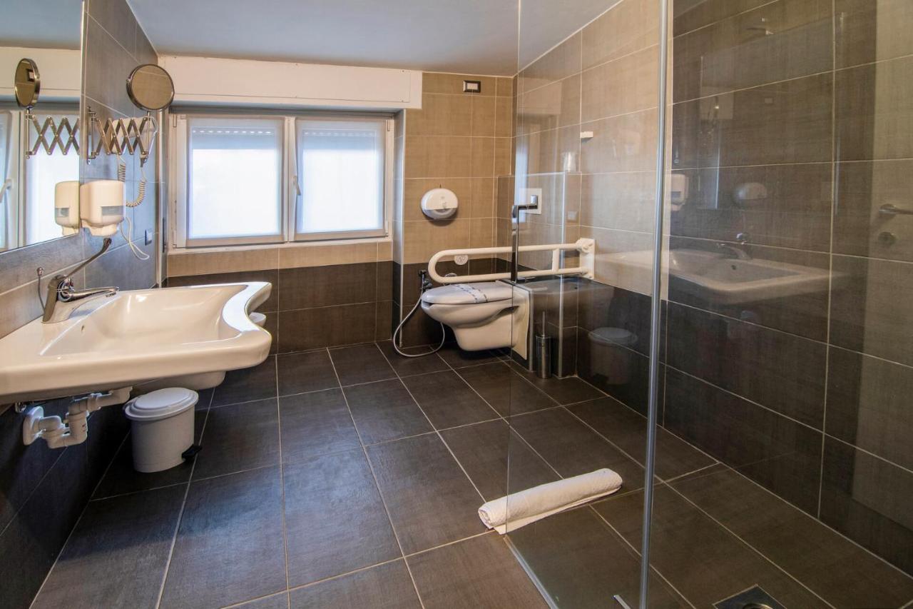 Hotel Saligari Verceia Екстериор снимка