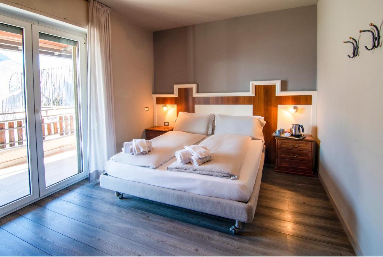 Hotel Saligari Verceia Екстериор снимка