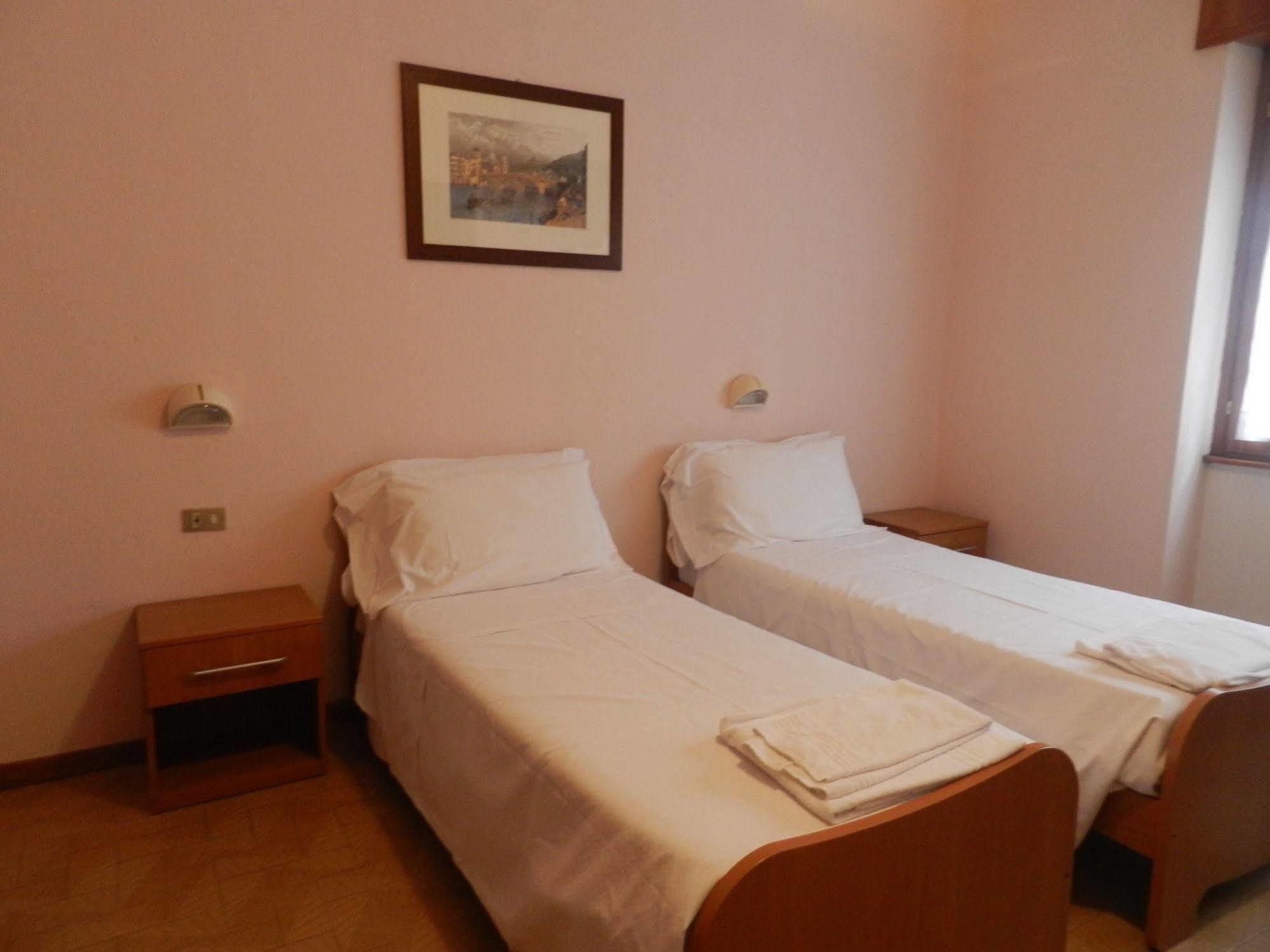 Hotel Saligari Verceia Екстериор снимка